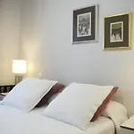 Apartamento Al Lado De Gran Via - Pink